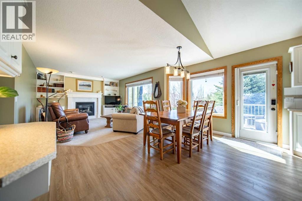 76 Sunset Crescent — photo 14