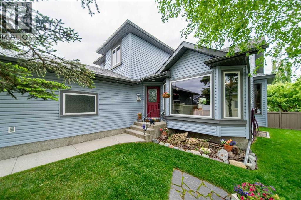 76 Sunset Crescent — photo 3