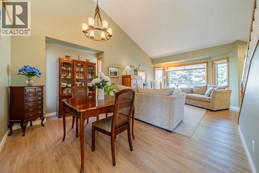 76 Sunset Crescent — photo 13