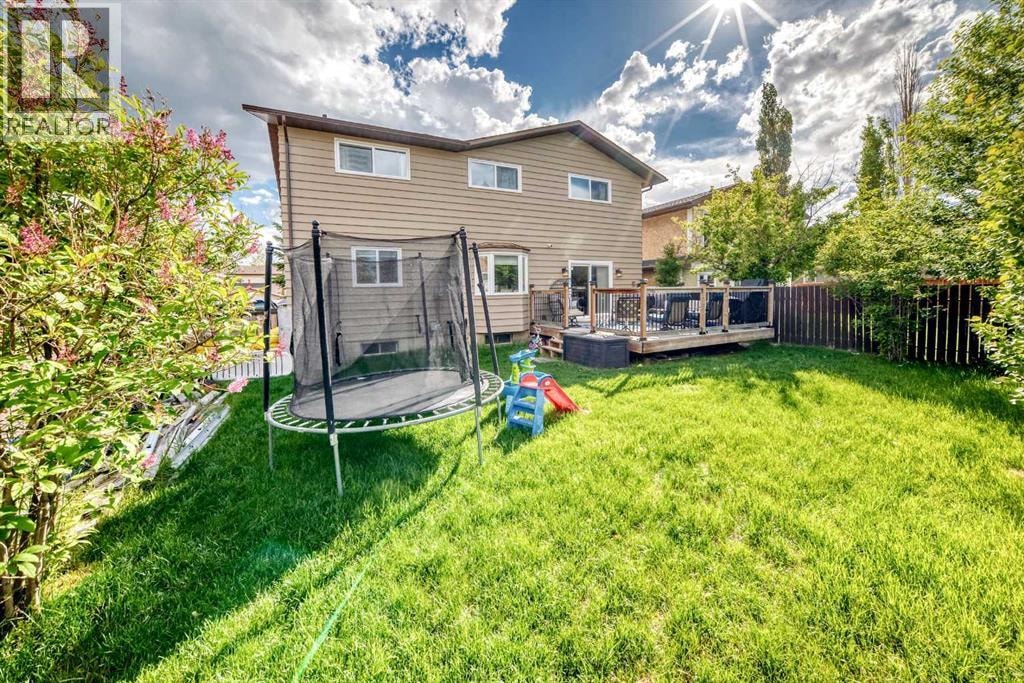 88 Castlefall Way NE — photo 47