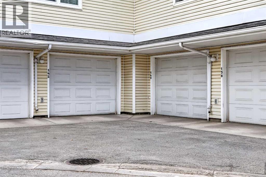 140 Promenade Way SE — photo 41