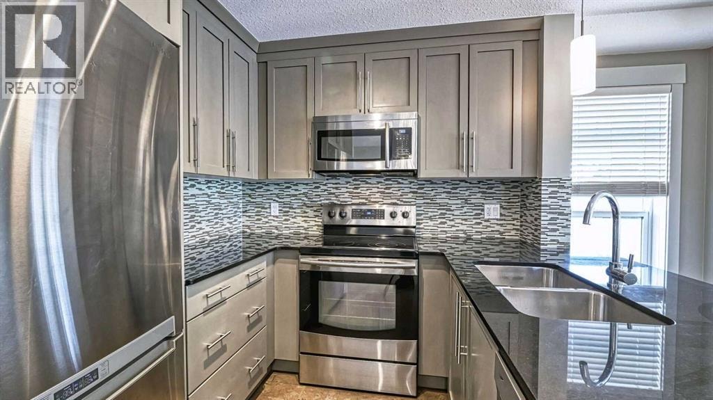 2201, 155 Skyview Ranch Way NE — photo 12