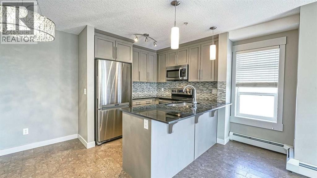 2201, 155 Skyview Ranch Way NE — photo 13