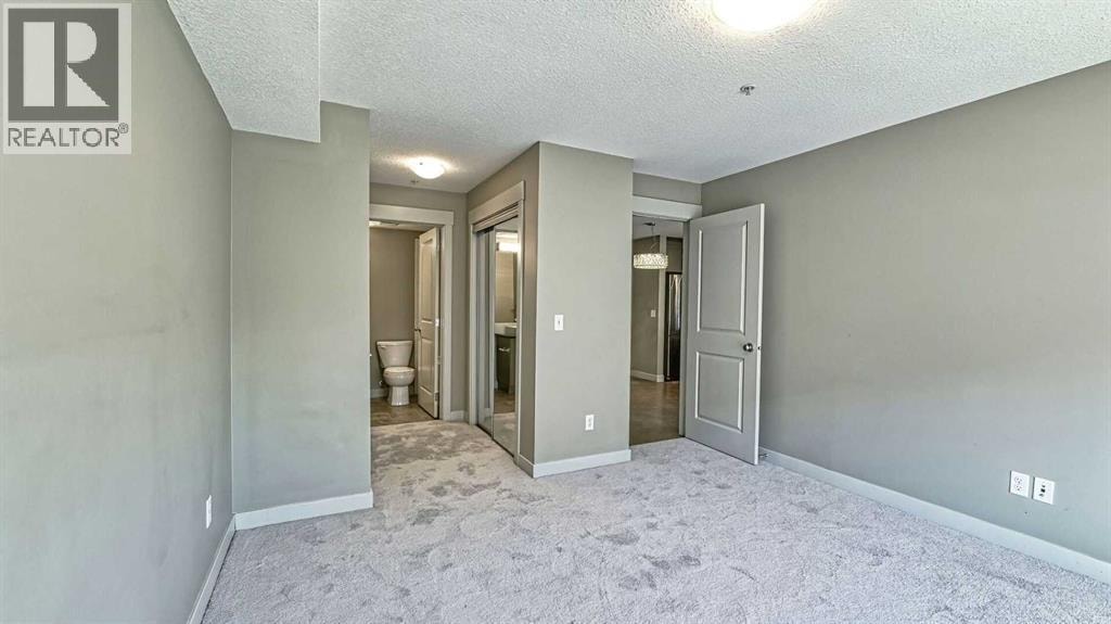 2201, 155 Skyview Ranch Way NE — photo 25
