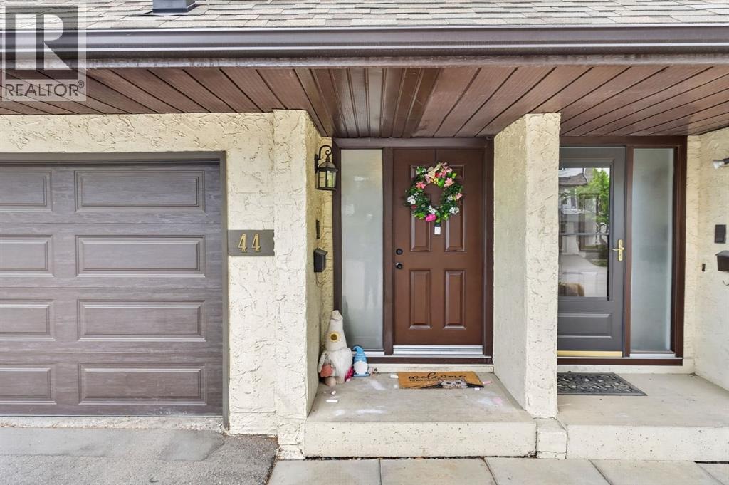 44, 1012 ranchlands Boulevard NW — photo 3