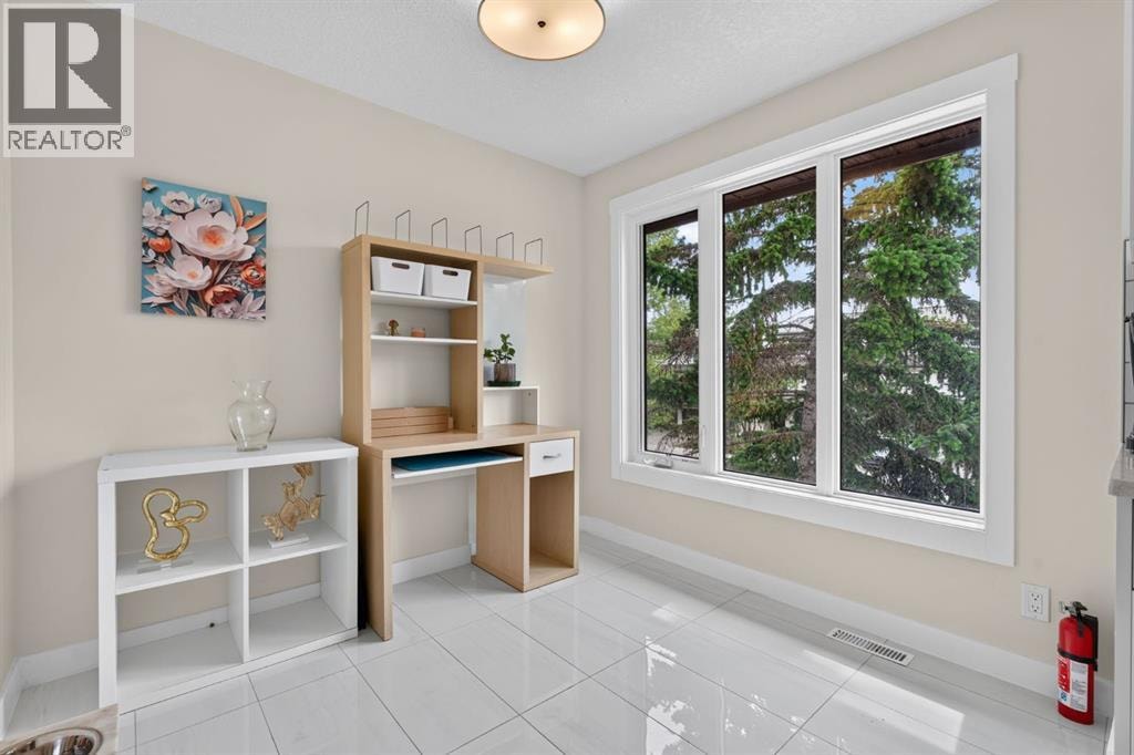 44, 1012 ranchlands Boulevard NW — photo 17