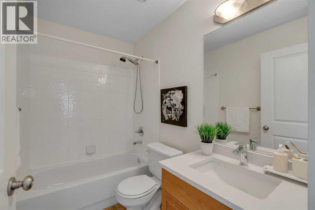 438 Sagewood Park SW — photo 35