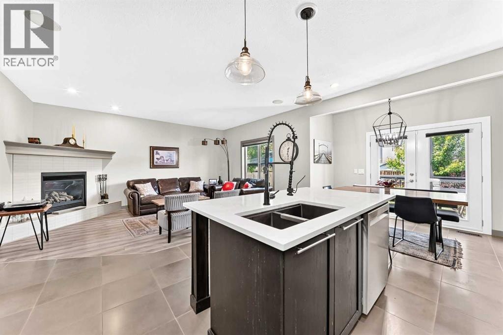 24 Brightonstone Gardens SE — photo 11