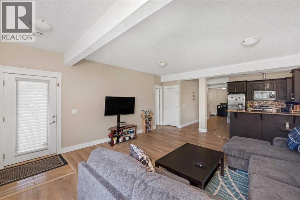 30 Saddlelake View NE — photo 33