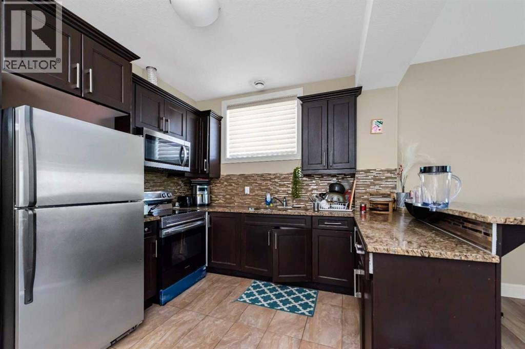 30 Saddlelake View NE — photo 34