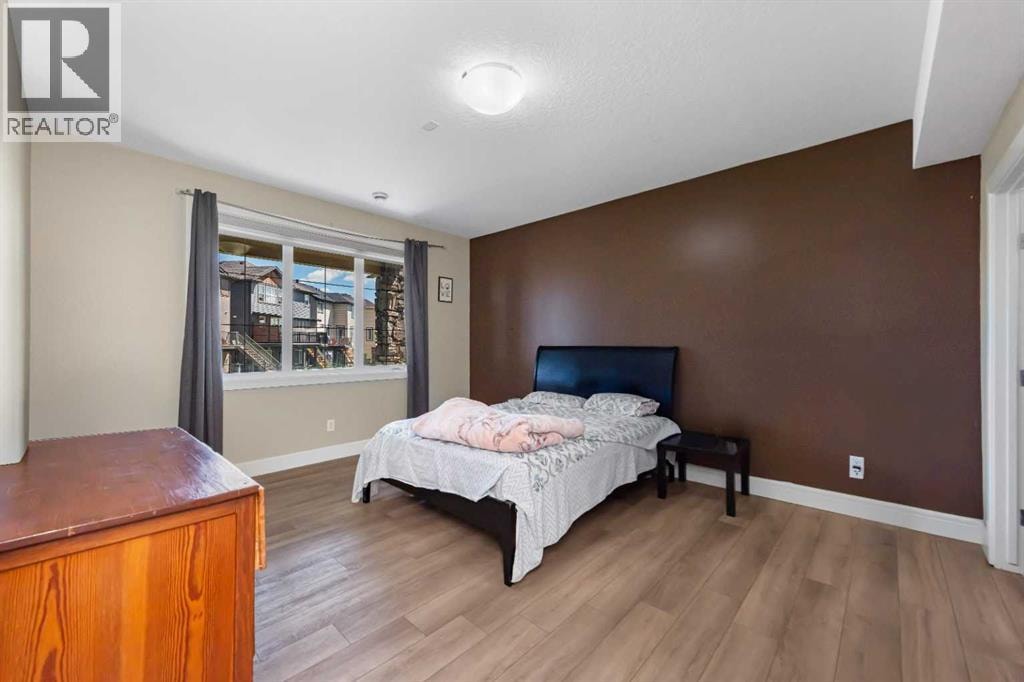30 Saddlelake View NE — photo 37
