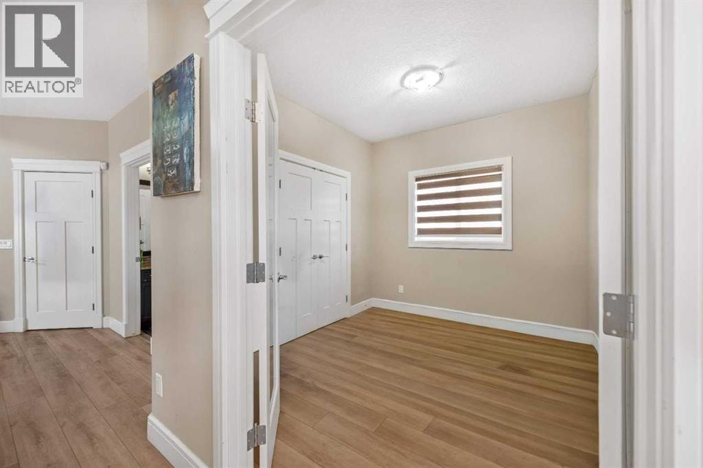30 Saddlelake View NE — photo 18