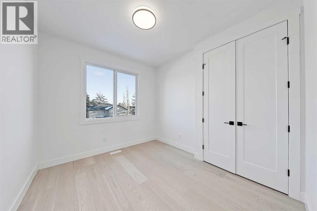 3538 43 Street SW — photo 28
