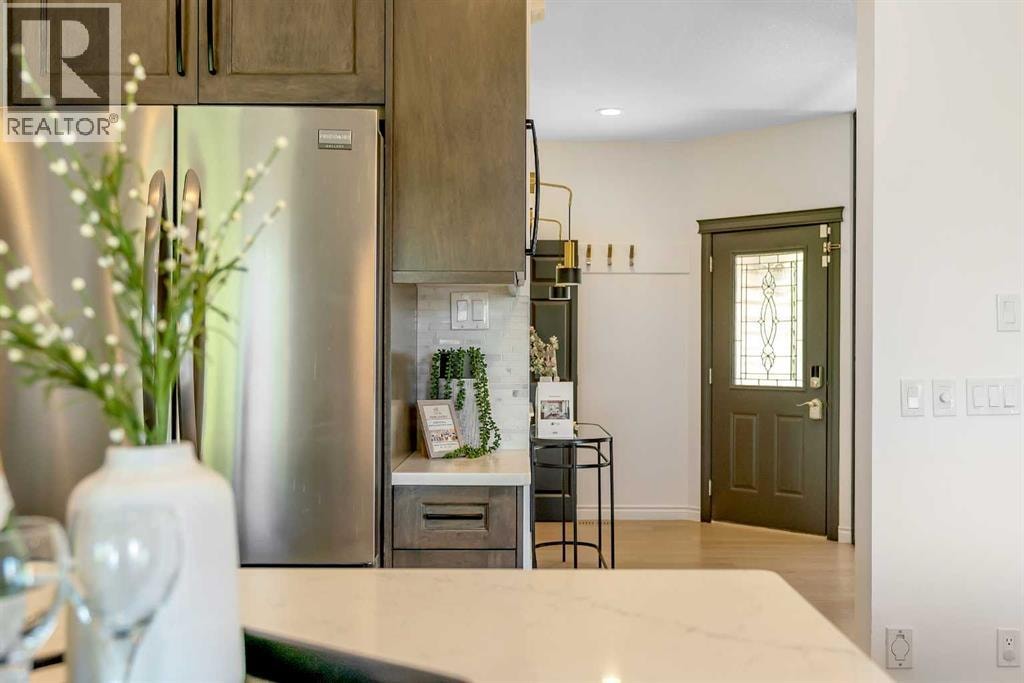9 Cresthaven Way SW — photo 24