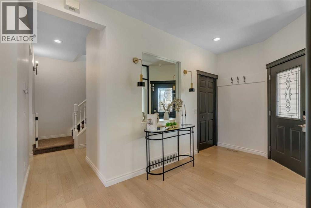 9 Cresthaven Way SW — photo 10