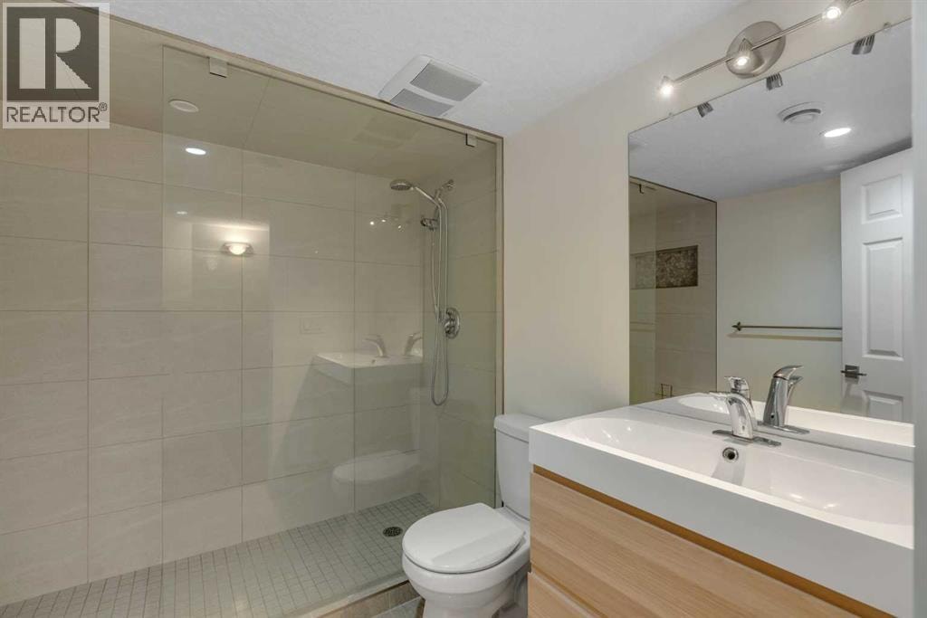 9 Cresthaven Way SW — photo 48