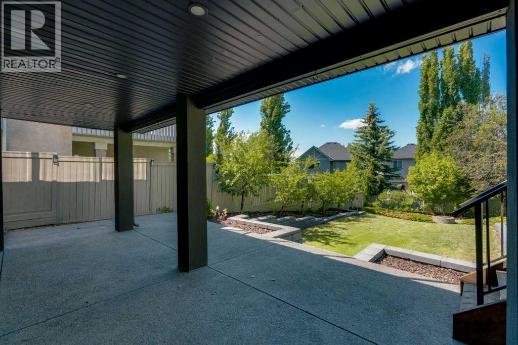 9 Cresthaven Way SW — photo 50