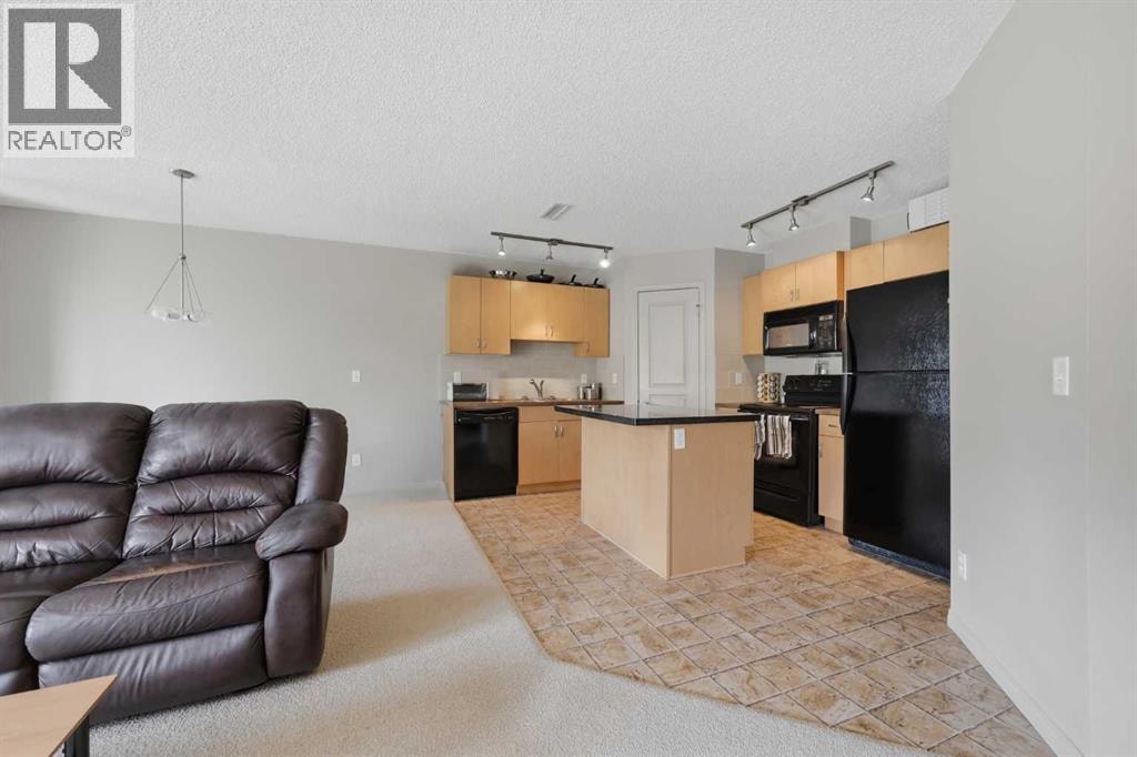 18 Auburn Bay Common SE — photo 2