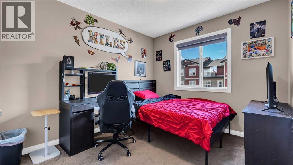 187 Cranford Close SE — photo 24