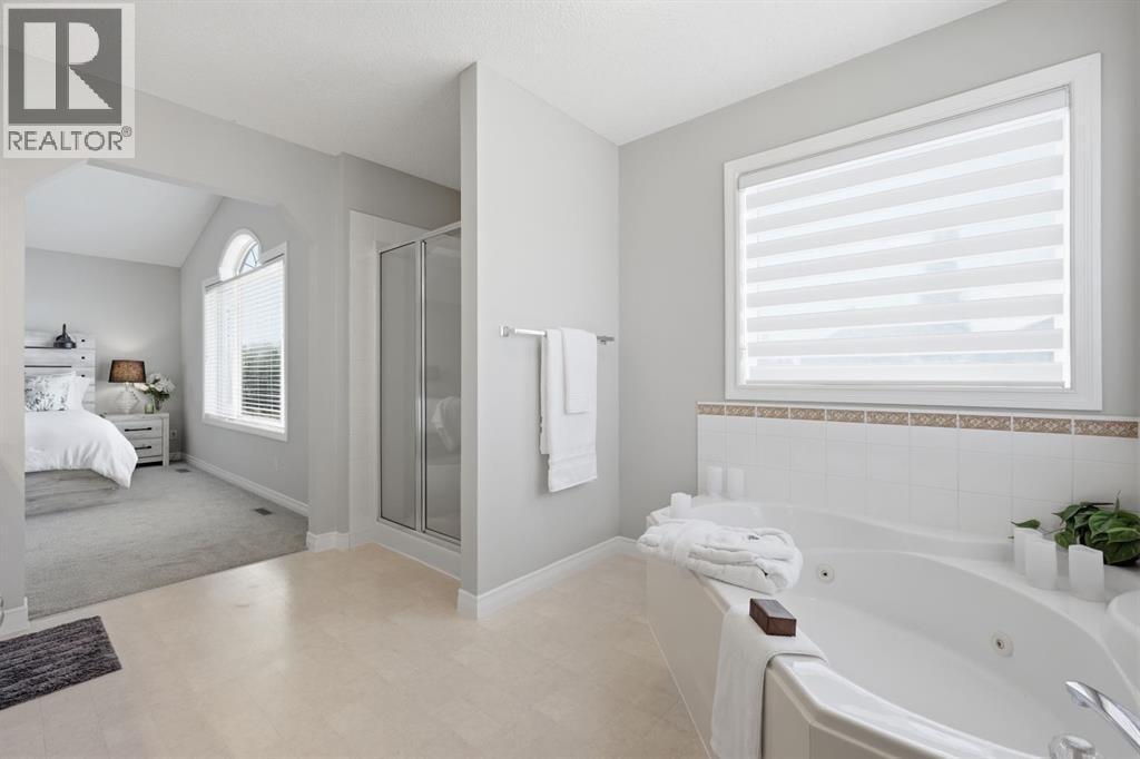 331 MILLVIEW Bay SW — photo 29