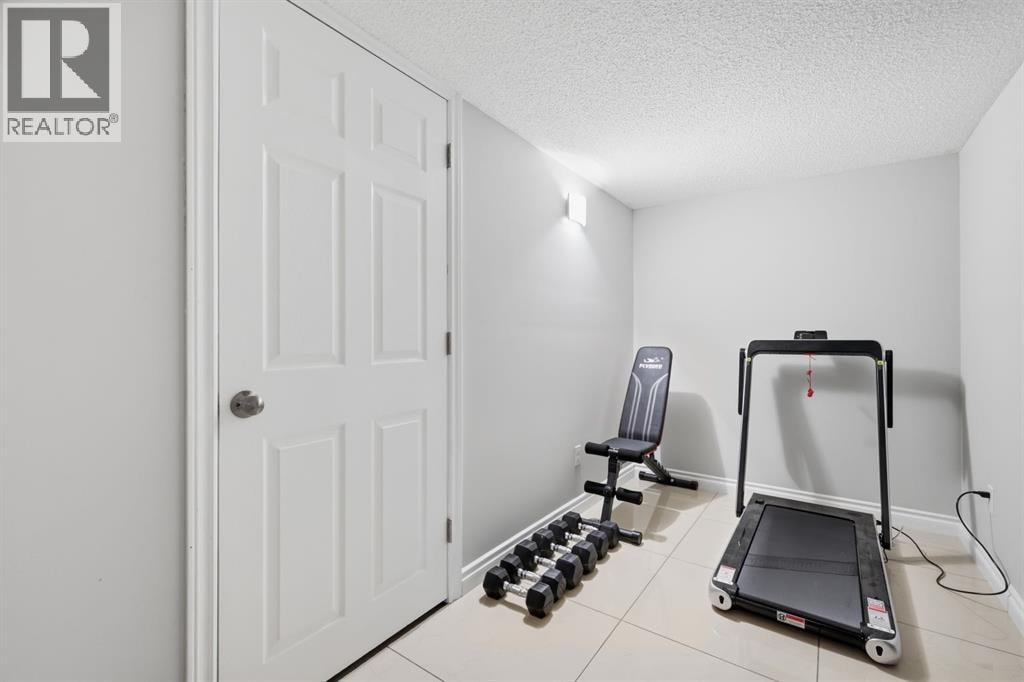 331 MILLVIEW Bay SW — photo 30