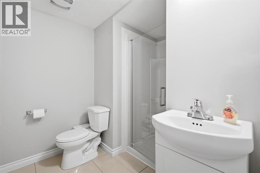 331 MILLVIEW Bay SW — photo 31