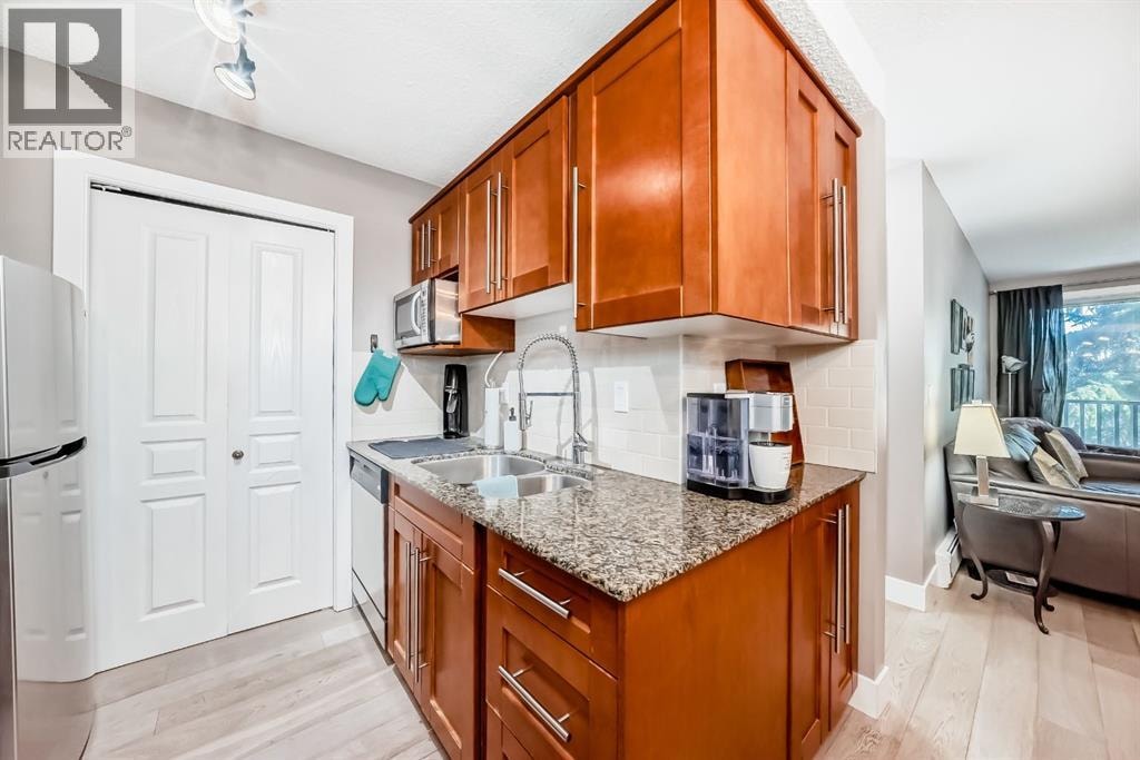 824, 6400 Coach Hill Road SW — photo 8