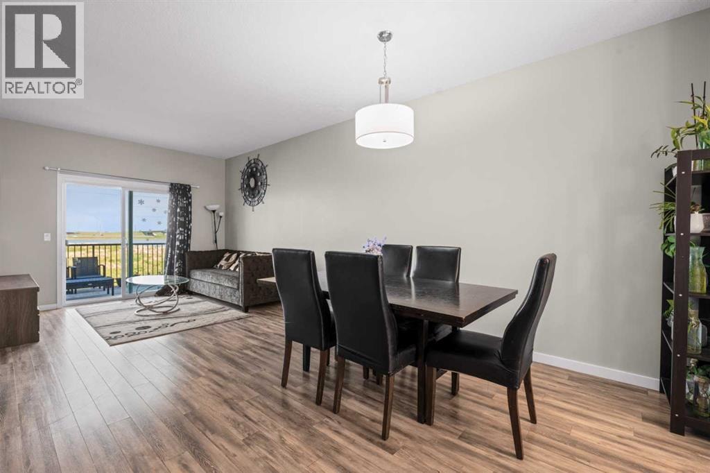 98 Copperstone Villas — photo 8