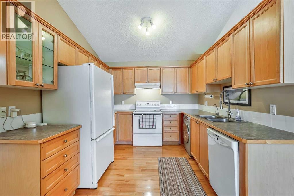 236 Covepark Close NE — photo 12