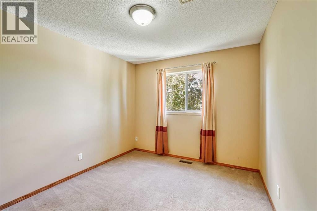 236 Covepark Close NE — photo 15