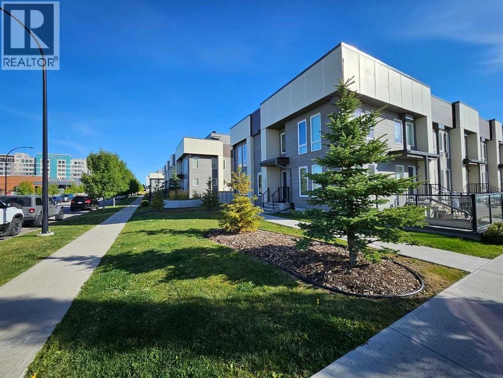 19458 37 Street SE — photo 19