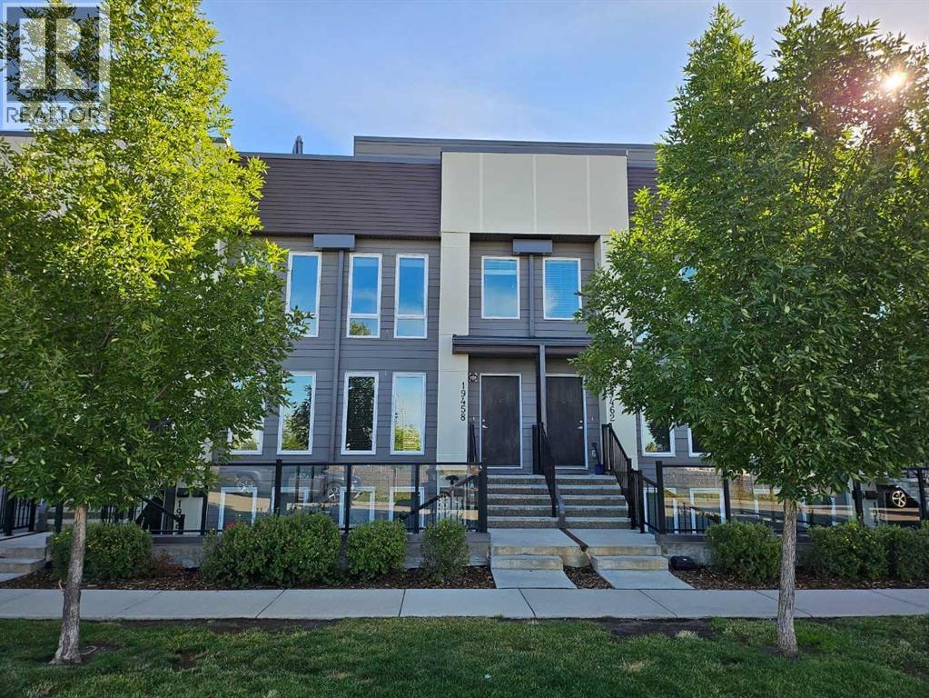 19458 37 Street SE — photo 12