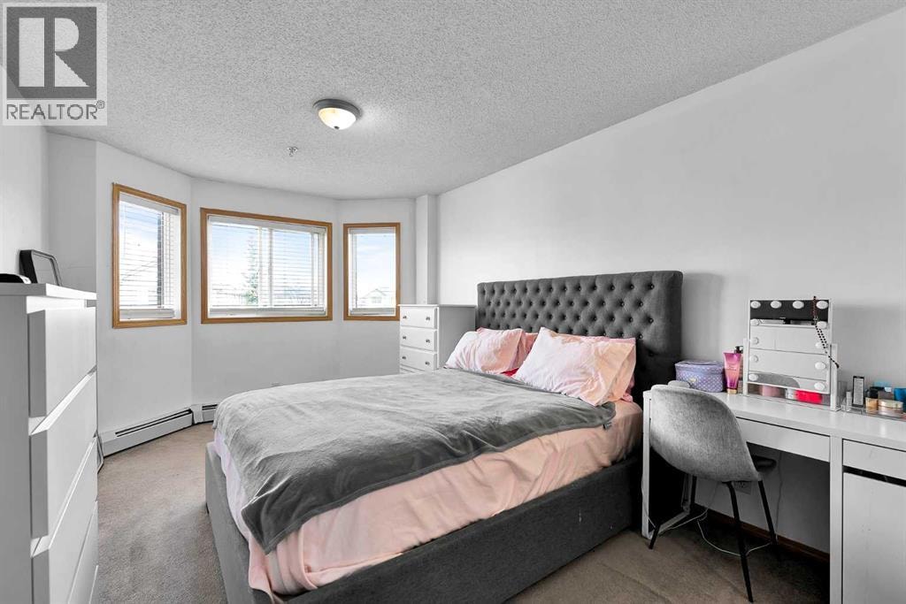 218, 92 Saddletree Court NE — photo 15