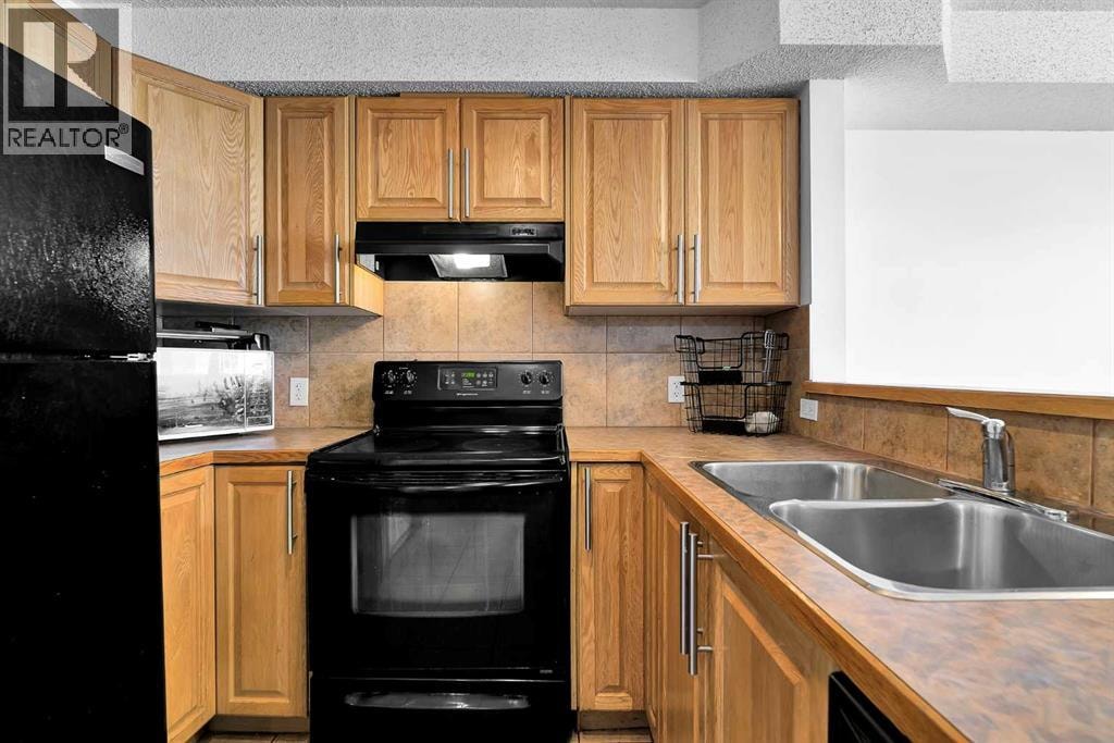 218, 92 Saddletree Court NE — photo 6