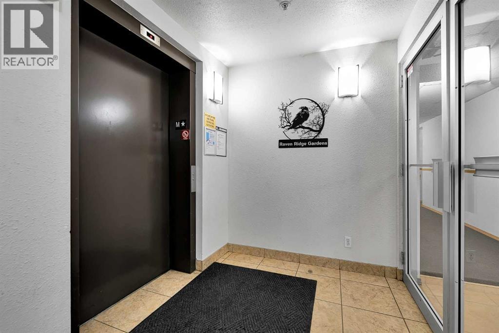 218, 92 Saddletree Court NE — photo 24