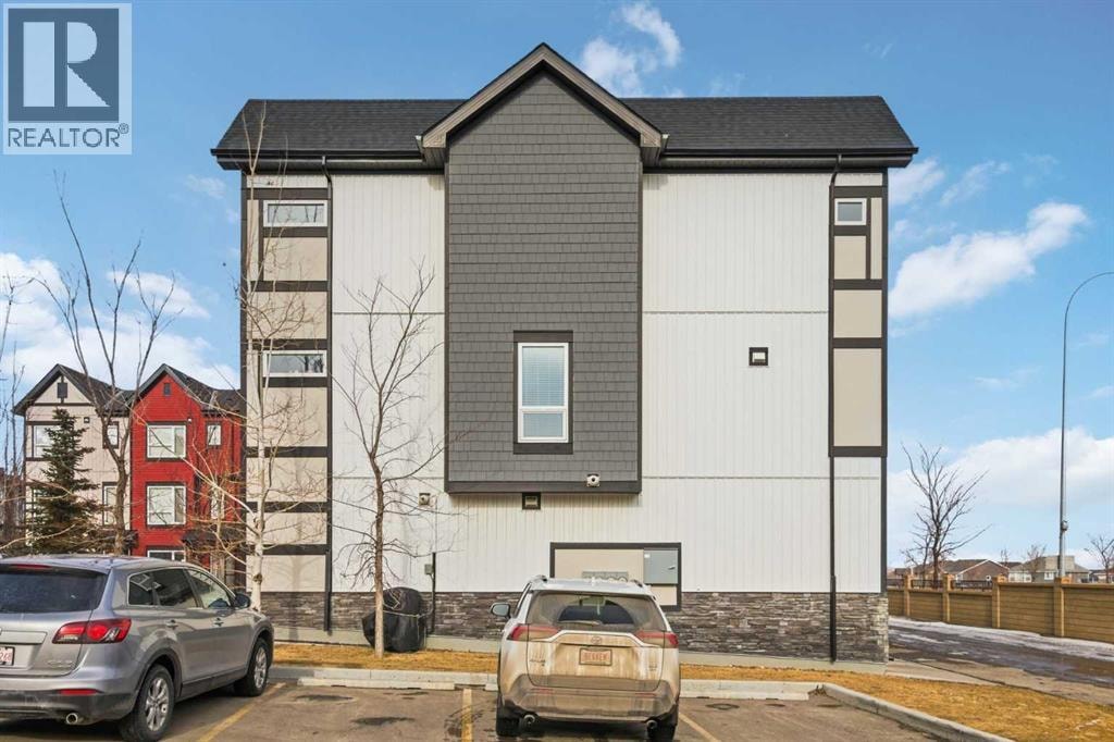 402, 11 Evanscrest Mews NW — photo 38