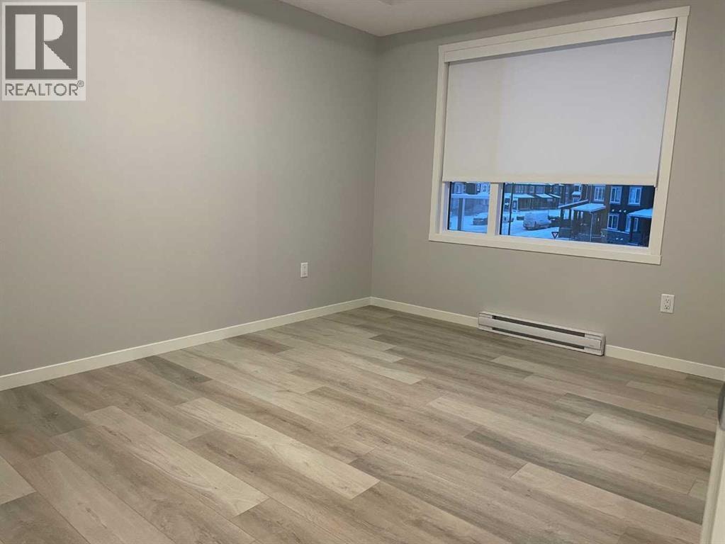 210, 40 Carrington Plaza NW — photo 11