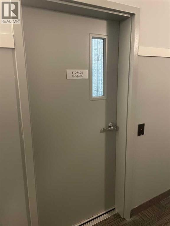 210, 40 Carrington Plaza NW — photo 25