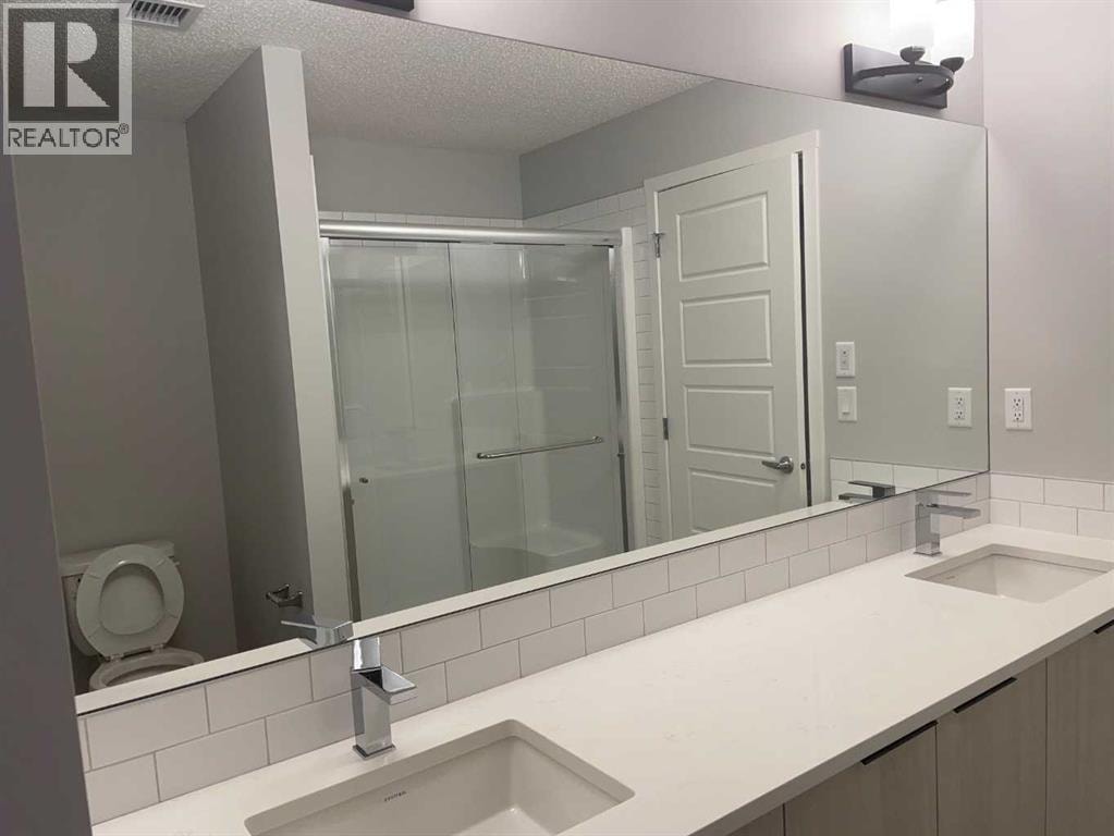 210, 40 Carrington Plaza NW — photo 13