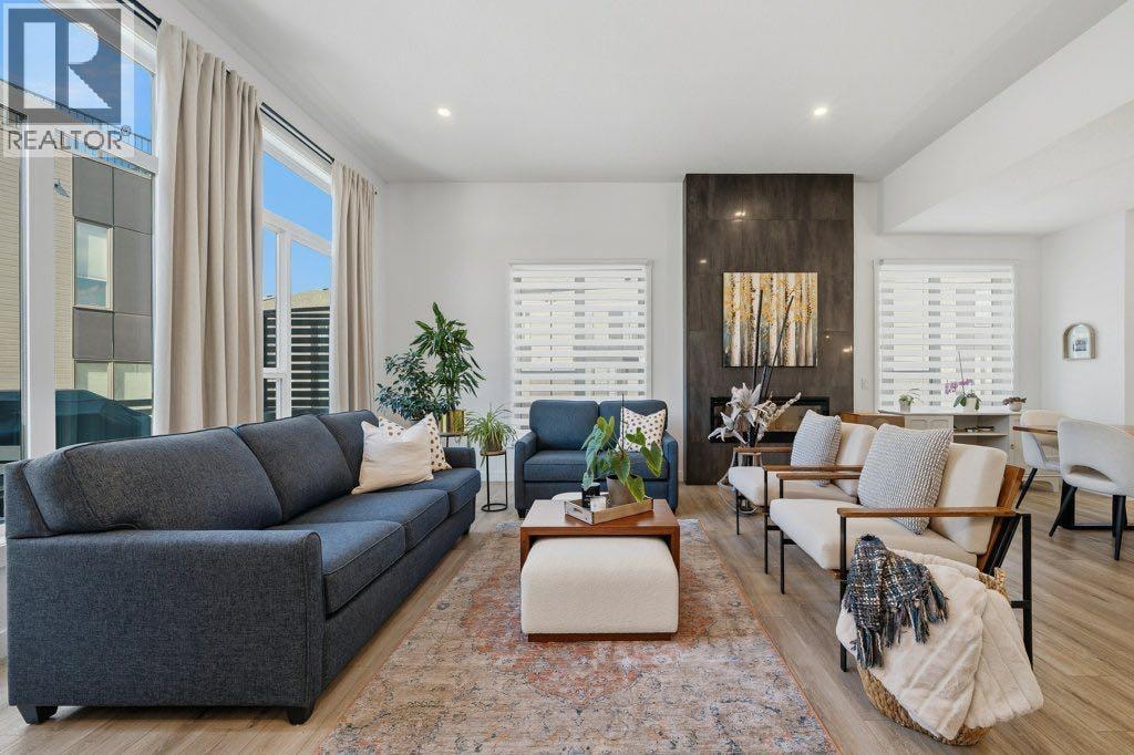 322 Sovereign Common SW — photo 2