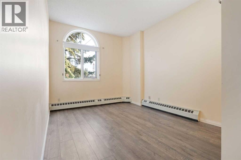 103, 2011 University Drive NW — photo 15
