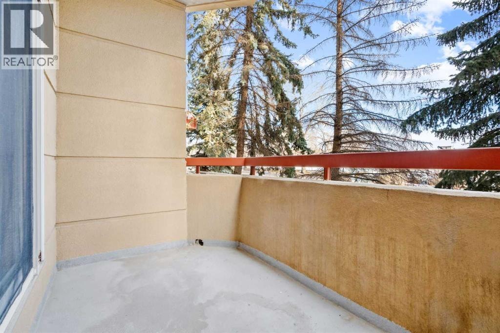 103, 2011 University Drive NW — photo 24