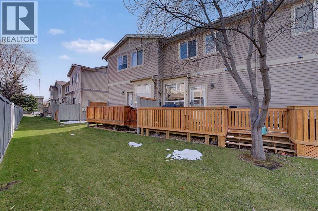 402, 2005 Luxstone Boulevard SW — photo 43