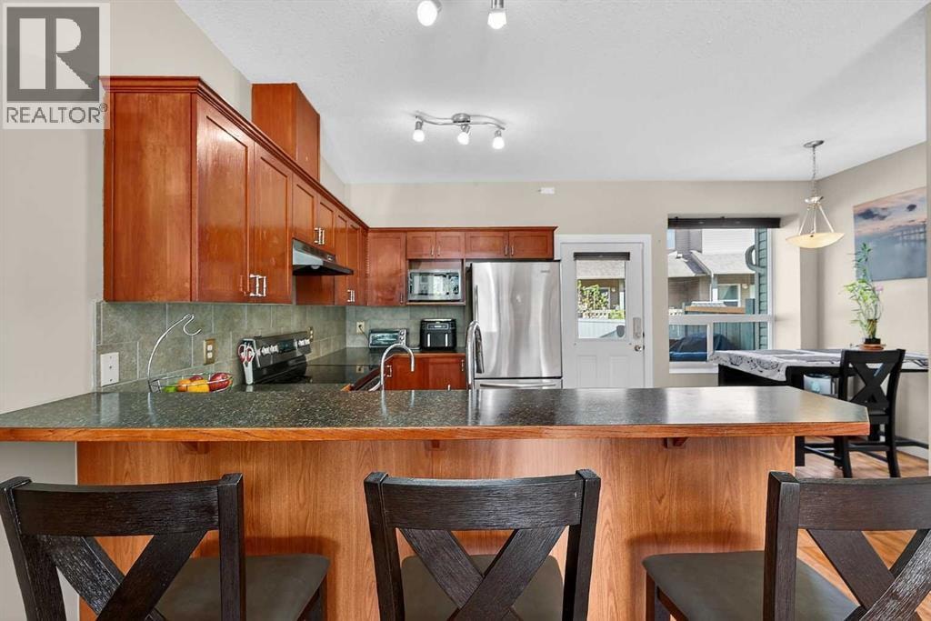 402, 2005 Luxstone Boulevard SW — photo 14