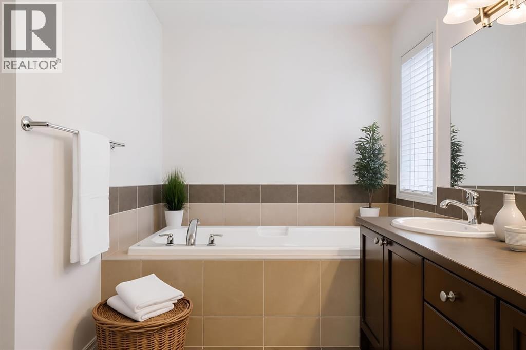 50 Sage Valley Green NW — photo 12