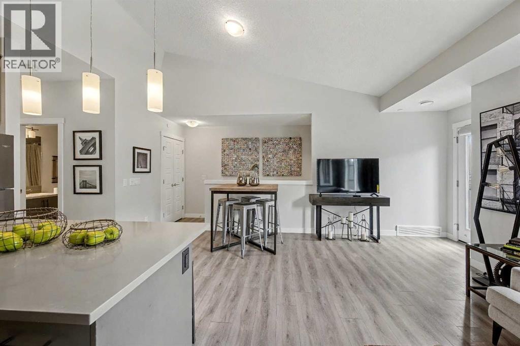 117 Livingston Common NE — photo 10