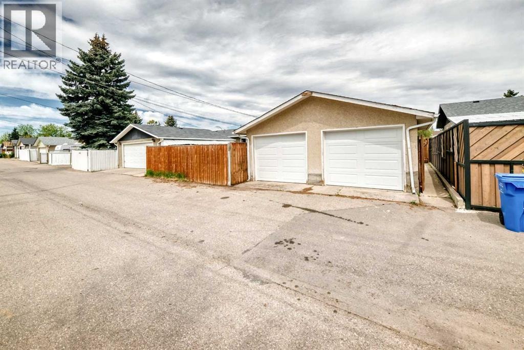 4607 Marwood Way NE — photo 35