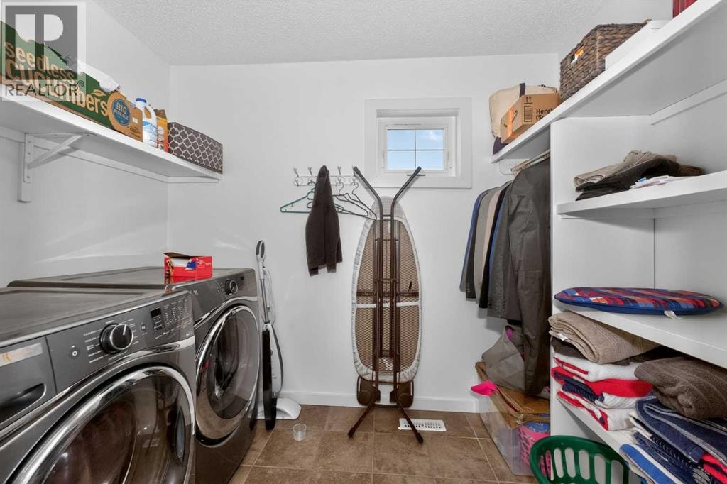 158 Masters Point SE — photo 32