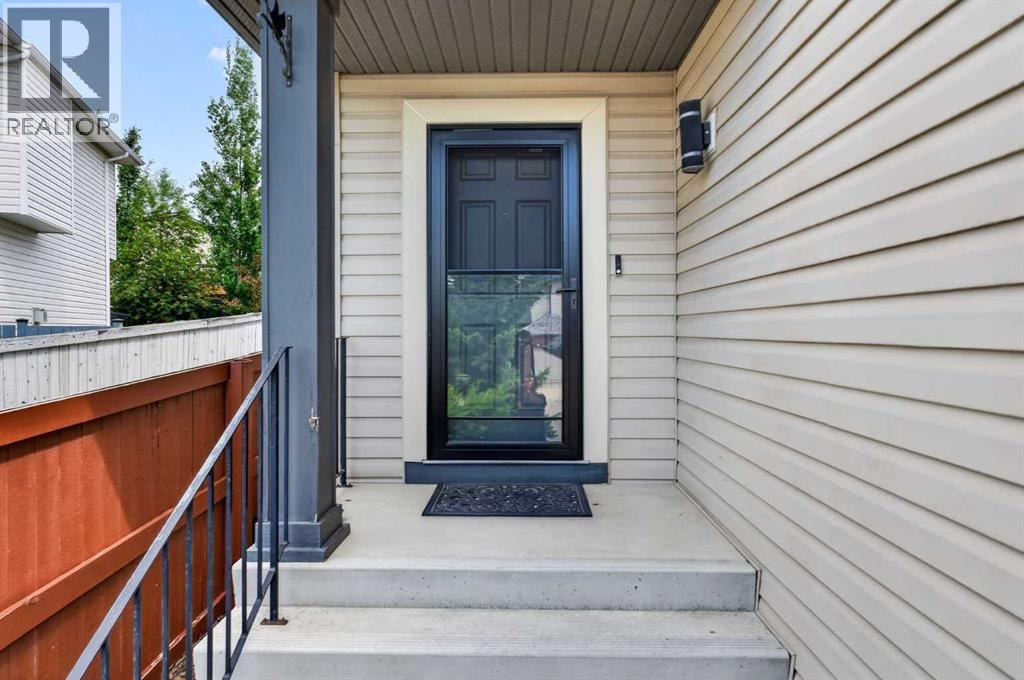 60 Tuscany Ridge Crescent NW — photo 3
