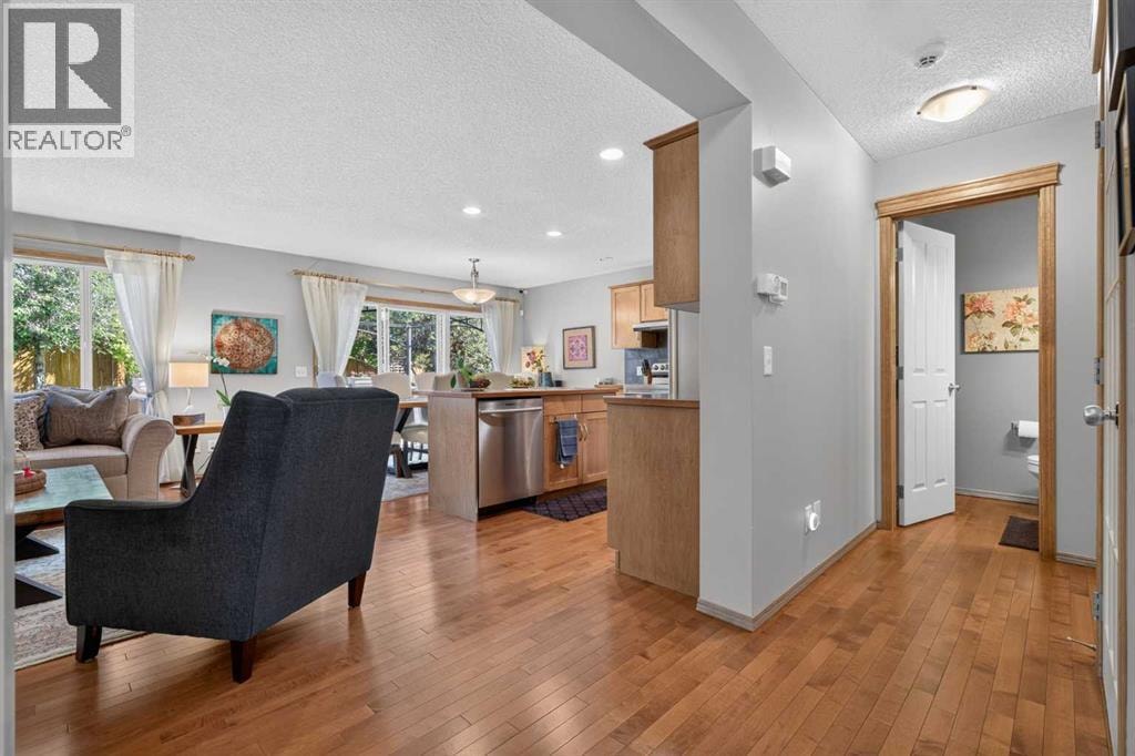 60 Tuscany Ridge Crescent NW — photo 5